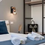 לינה וארוחת בוקר Da Francesca 3*